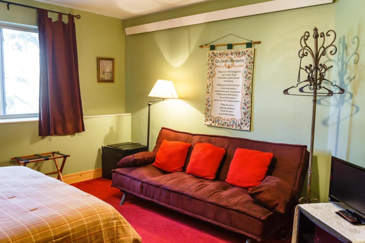 Coyote Blues Village Bed & Breakfast Silver City Bagian luar foto